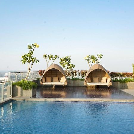 Louis Kienne Hotel Pemuda Semarang Exteriér fotografie