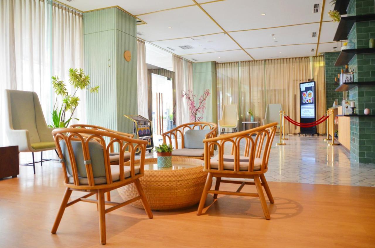 Louis Kienne Hotel Pemuda Semarang Exteriér fotografie