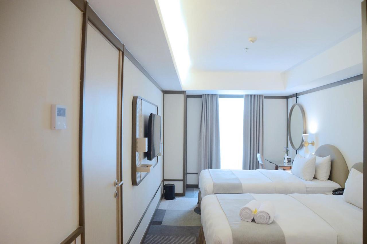 Louis Kienne Hotel Pemuda Semarang Exteriér fotografie